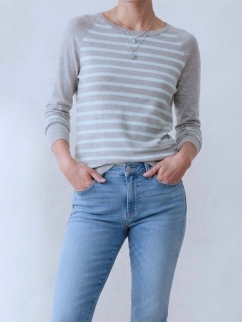 GAP • Long Sleeve Striped Crewneck Sweater Light Gray and Mint Size L